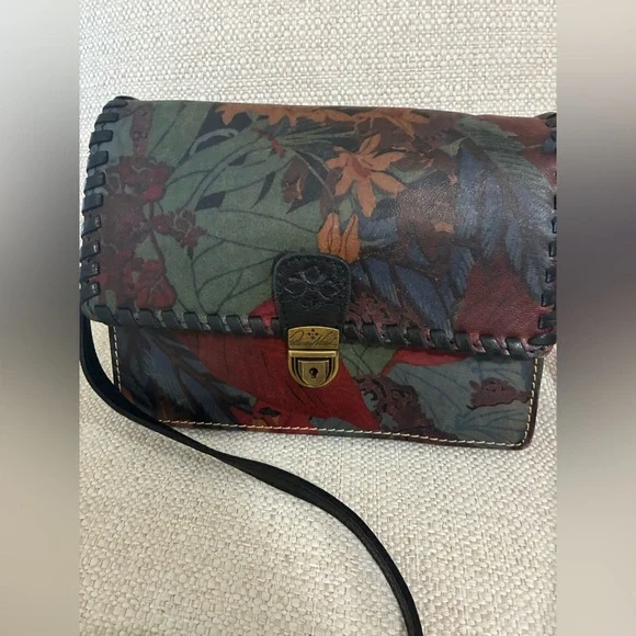 Patricia Nash EUC Liana crossbody bag in a floral print leather - Picture 3 of 16